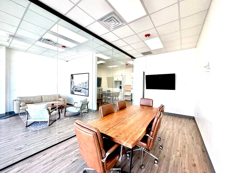 More Photos Of 203 Brand Ln, Stafford Office Residential For Sale
