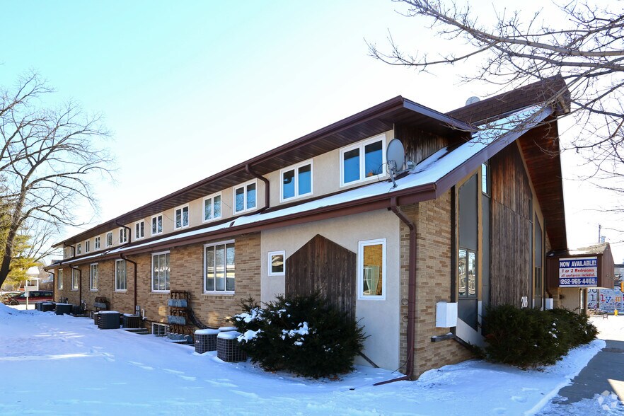 More Photos Of 218 N Main St, Fort Atkinson Apartments For Sale