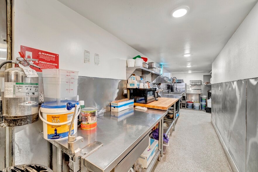 More Photos Of 121 W Main St, Trinidad General Retail For Sale