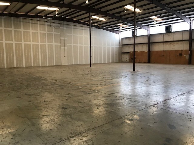 More Photos Of 5275 Barker Cypress Rd, Houston Unknown For Lease