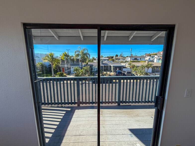 More Photos Of 33856 Pequito Dr, Dana Point Apartments For Sale