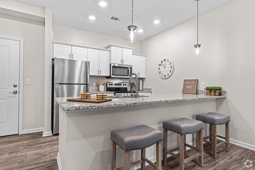 More Photos Of 3061 Godwin Blvd, Suffolk Apartments For Lease