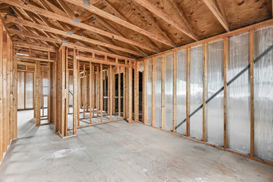 More Photos Of 11 S 2nd St, Festus Office For Sale