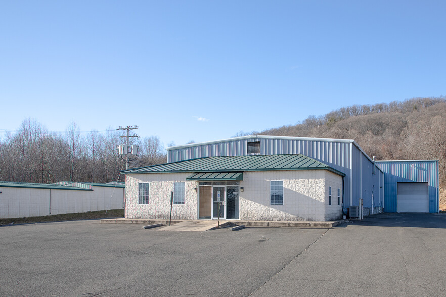 Primary Photo Of 12693 Lee Hwy, Washington Warehouse For Lease