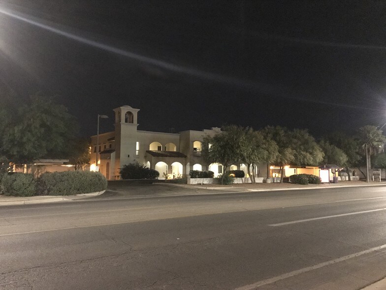 More Photos Of 1310 W St Marys Rd, Tucson Medical For Lease