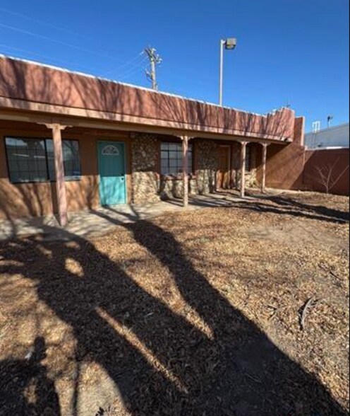 More Photos Of 1133 Grand Ave, Las Vegas Office Residential For Sale