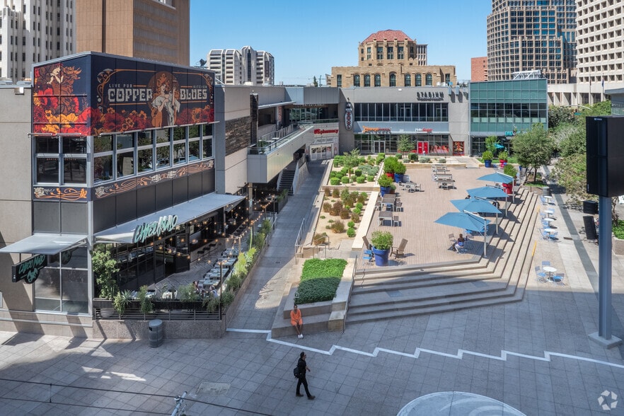 More Photos Of 1 E Washington St, Phoenix Office For Lease
