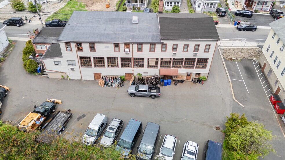 More Photos Of 275 East Ave, Norwalk Office For Sale