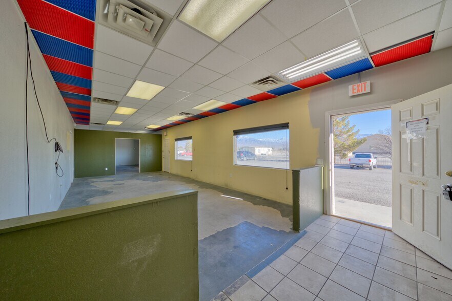 More Photos Of 800 Margaret St, Pahrump Manufacturing For Lease