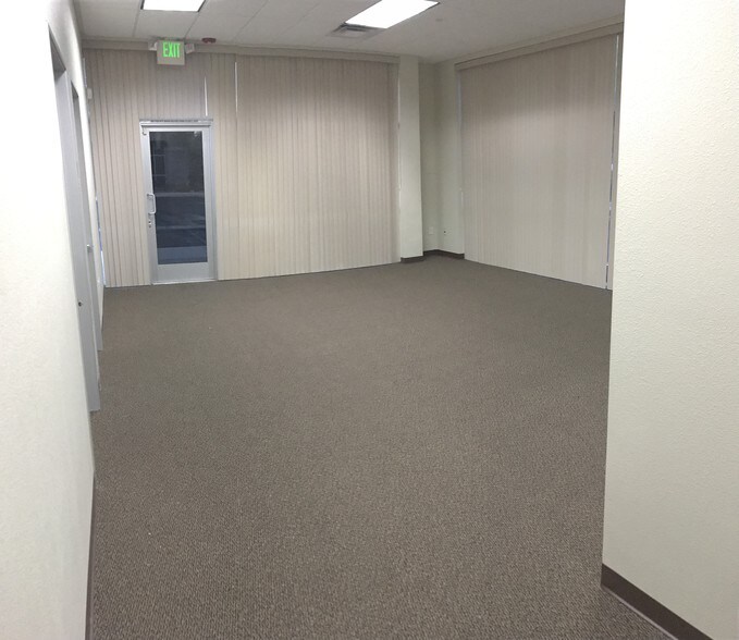 More Photos Of 6725 S Eastern Ave, Las Vegas Medical For Lease