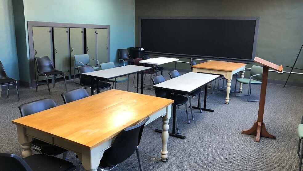 More Photos Of 800 Fifth Street, West Elizabeth, PA 15088, Elizabeth Freestanding For Lease
