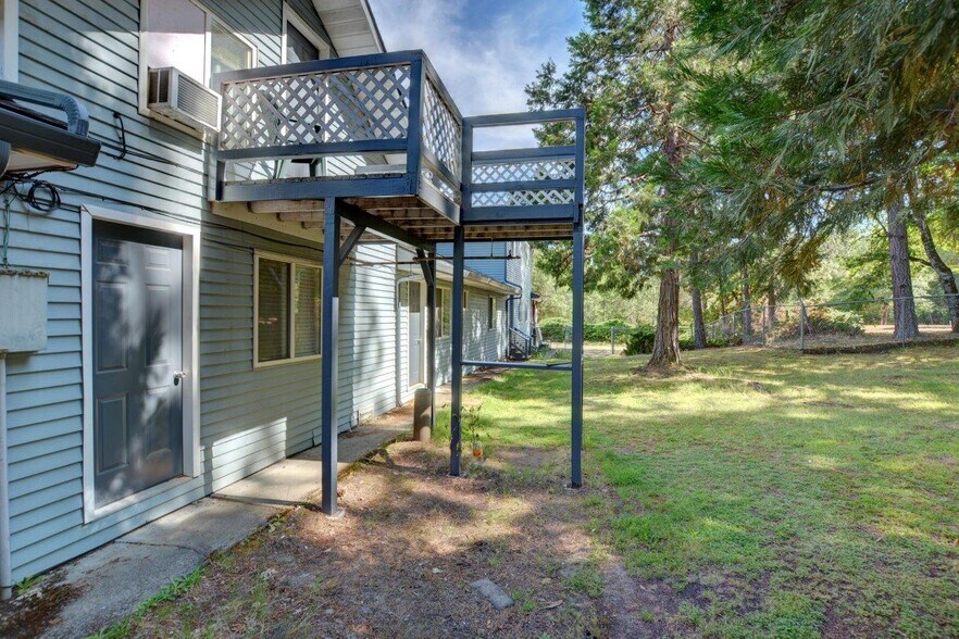 More Photos Of 625 Barbara Drive, Grants Pass Assisted Living For Sale