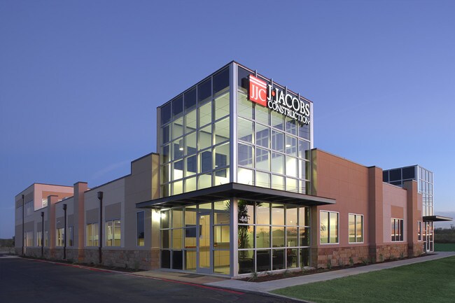 More Photos Of 4411 S Interstate 35, Georgetown Medical For Lease