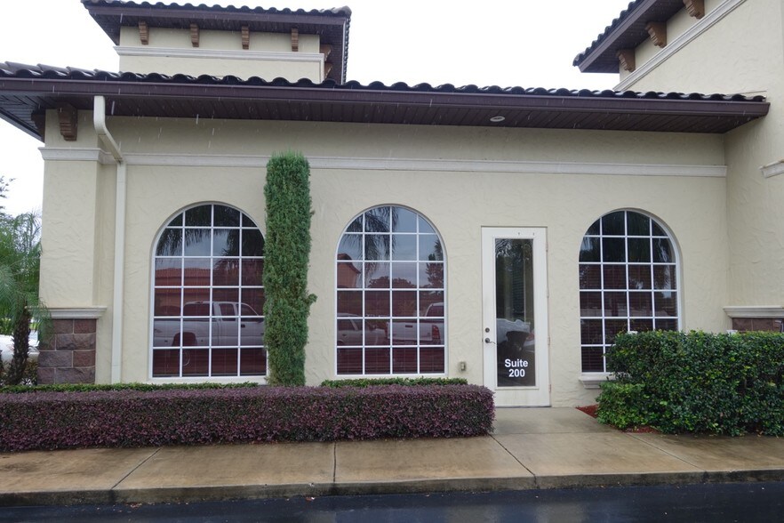 More Photos Of 2583 S Volusia Ave, Orange City Medical For Sale