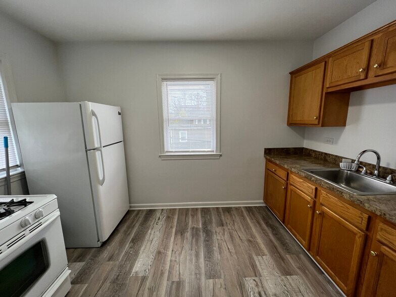 More Photos Of , Charlottesville Flex For Sale