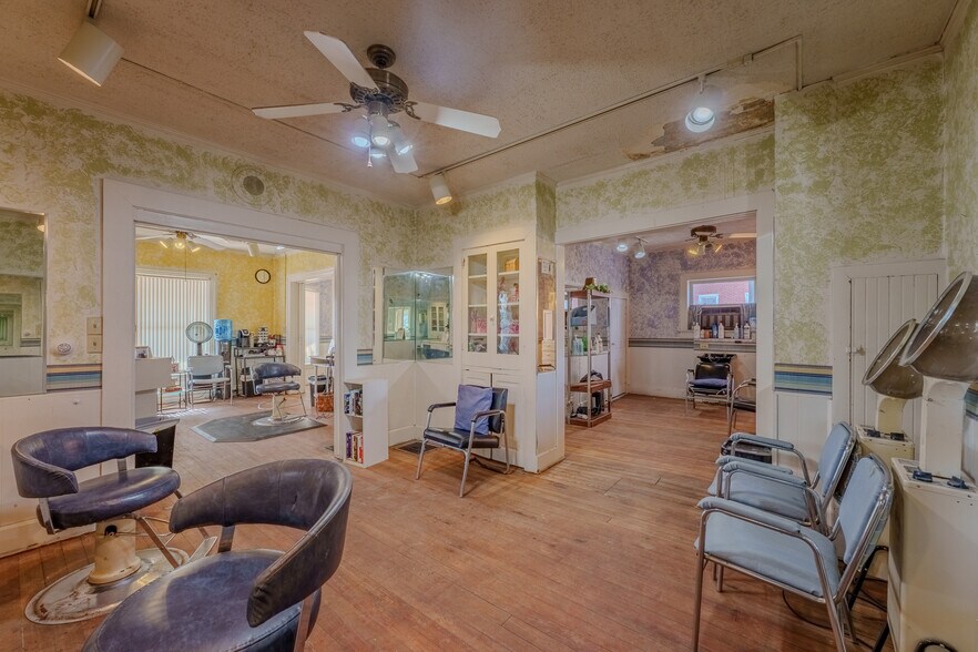 More Photos Of 101 W National Rd, Englewood Freestanding For Sale