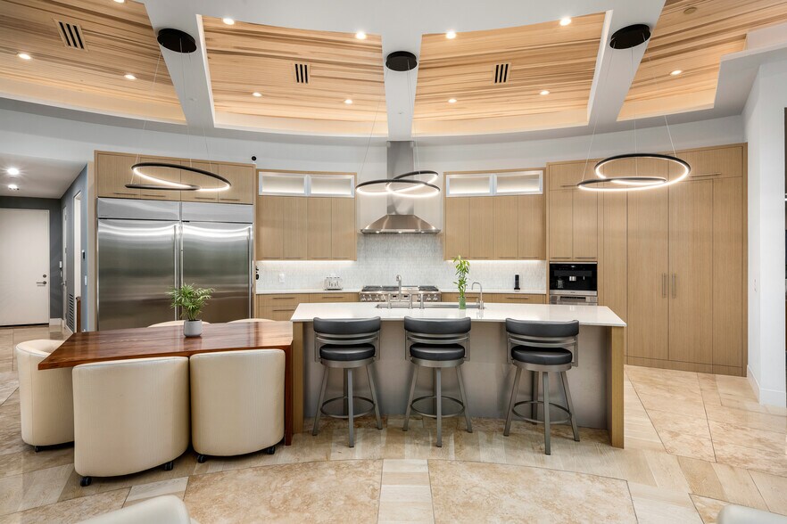 More Photos Of 8116 E Vista Bonita Dr, Scottsdale Rehabilitation Center For Sale