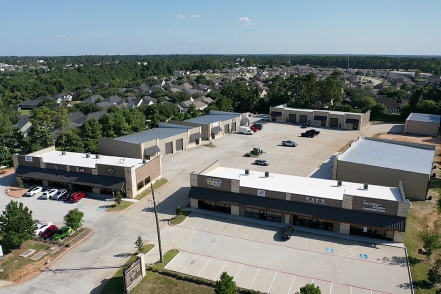 More Photos Of 1905 Longmire Rd, Conroe Unknown For Lease