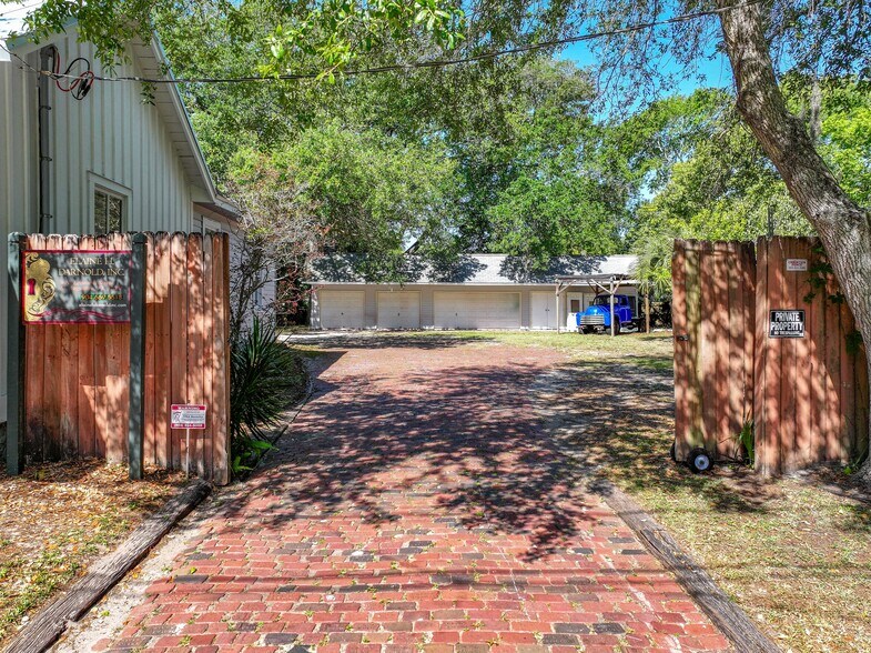 More Photos Of 86 Masters Dr, Saint Augustine Office For Sale