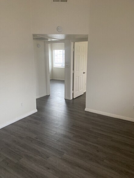 More Photos Of 3732-3736 Astoria St, Sacramento Apartments For Sale
