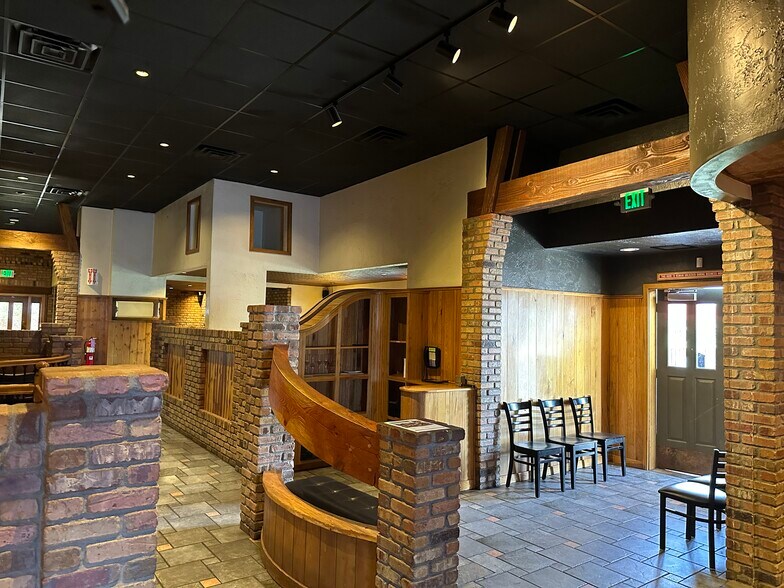 More Photos Of 753 Horizon Ct, Grand Junction Restaurant For Sale