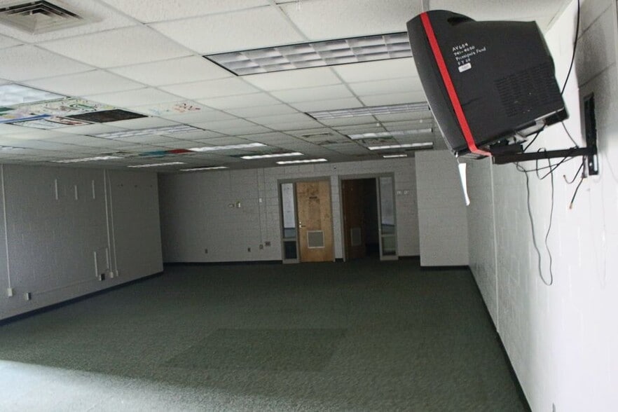 More Photos Of 4117 Greenville Rd, Lagrange Schools For Sale