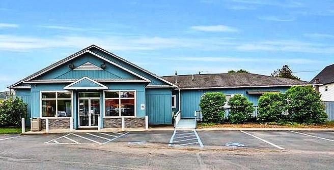 Primary Photo Of 6 Country Club Rd, West Oneonta Office For Sale