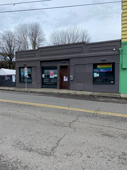 More Photos Of 2712 N Mississippi Ave, Portland Office For Lease