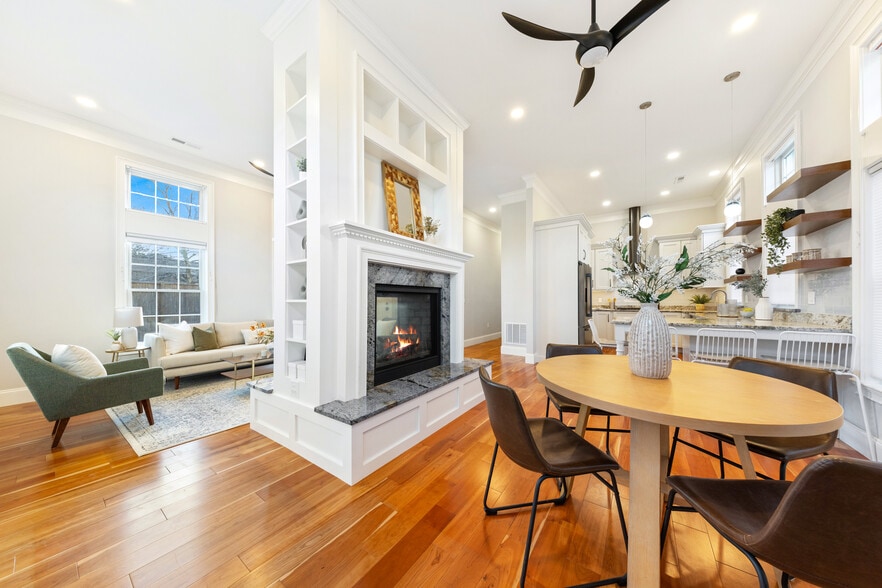 More Photos Of 25 Carlisle Rd, Westford Veterinarian Kennel For Sale