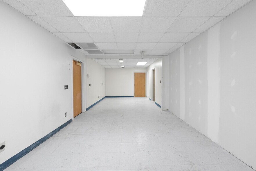 More Photos Of 1730 Amherst St, Winchester Medical For Sale