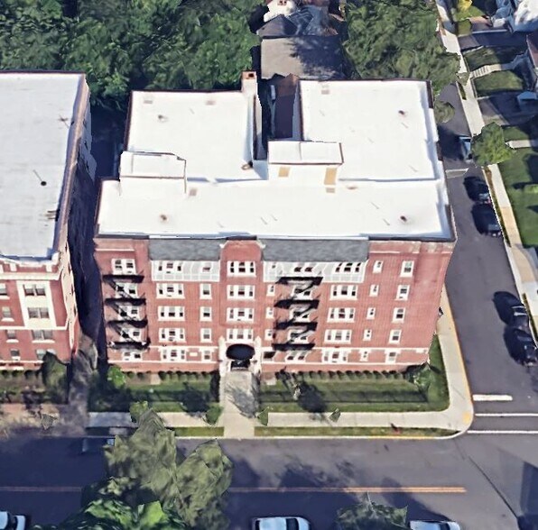 More Photos Of 641 Lincoln Ave, Orange Apartments For Sale