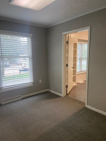 More Photos Of 225 E Liberty St, Medina Office For Lease