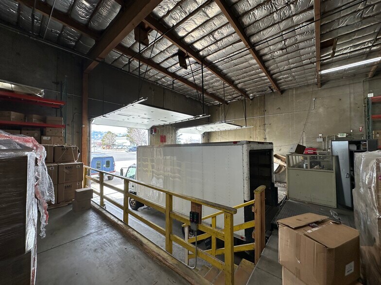 More Photos Of 2609-2615 Mill St, Reno Warehouse For Lease