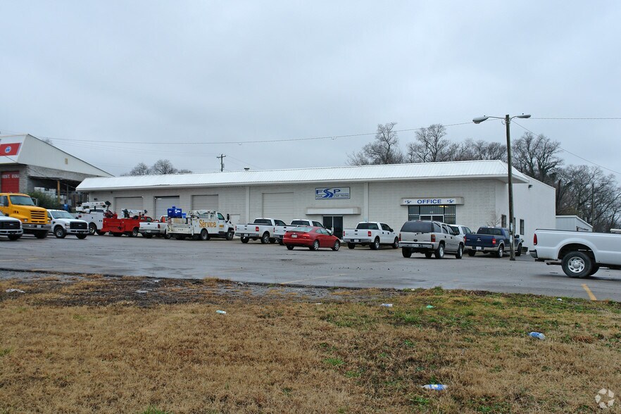 More Photos Of 1214 Brick Church Pike, Nashville Industrial For Sale