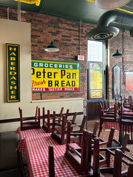 More Photos Of 310 Court Ave, Des Moines Restaurant For Sale