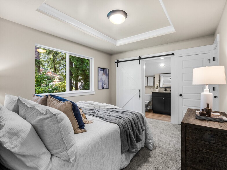 More Photos Of , Portland Multifamily For Sale