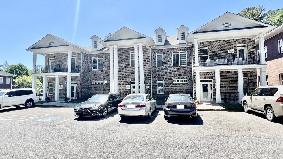 More Photos Of 11500 Atlantis Pl, Alpharetta Medical For Lease