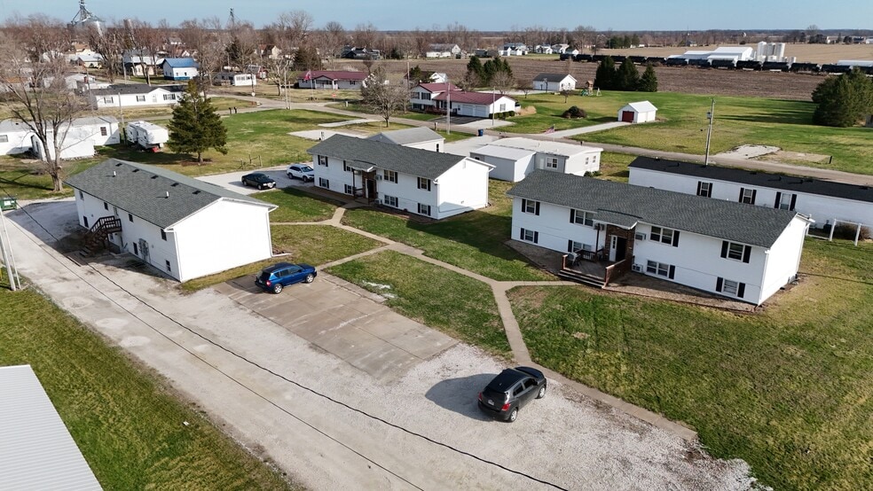 Primary Photo Of 219 S F St, La Harpe Manufactured Housing Mobile Home Park For Sale