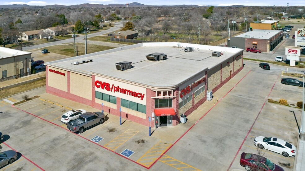 More Photos Of 2107 NW Cache Rd, Lawton Drugstore For Sale