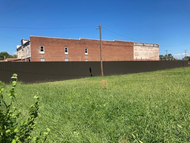 More Photos Of 2200 Glass St, Chattanooga Storefront Retail Residential For Sale