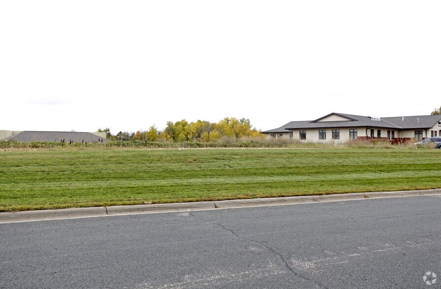 More Photos Of 1001 18th Ave NW, Austin Storefront Retail Office For Lease