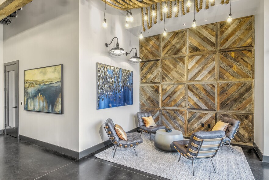 More Photos Of 1425 Winnifred St, Charlotte Apartments For Lease