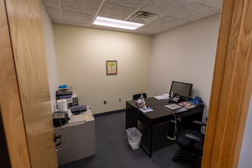 More Photos Of 833 E 16th St, Holland Bank For Lease