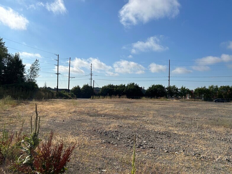 More Photos Of 12299 N Lombard St, Portland Land For Sale