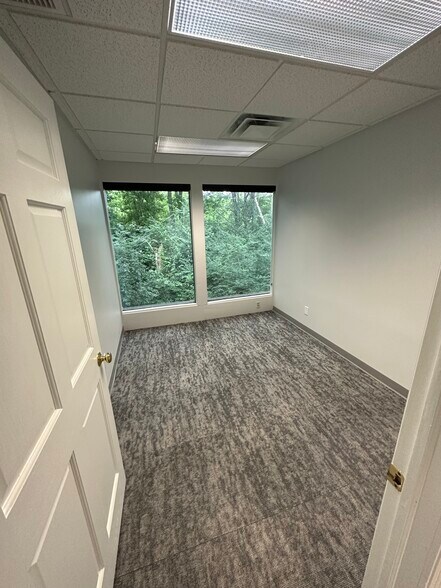 More Photos Of 6209 Riverside Dr, Dublin Office For Lease
