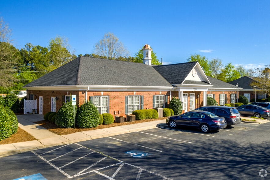 Primary Photo Of 17206 Lancaster Hwy, Charlotte Office For Sale