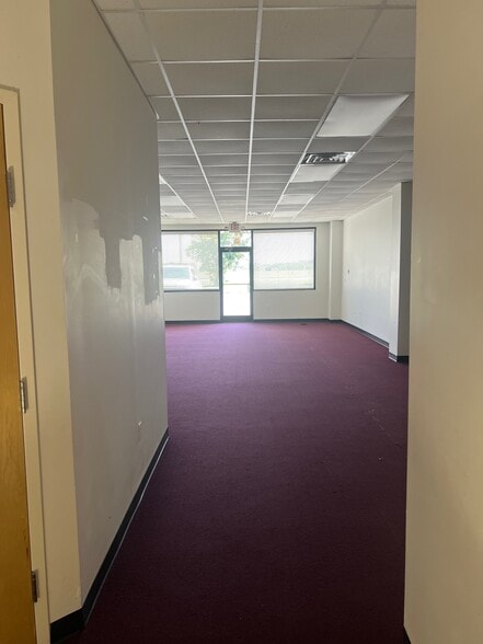 More Photos Of 369 US-13 Blvd, Snow Hill General Retail For Lease