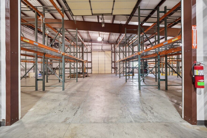 More Photos Of 3100 S Meridian Ave, Oklahoma City Manufacturing For Sale