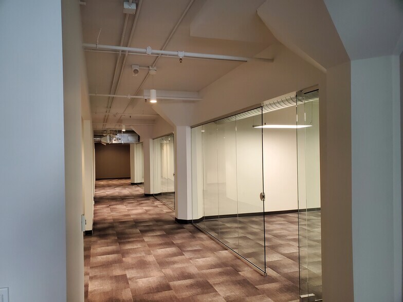 More Photos Of 1624 4th Ave, Seattle Office For Lease