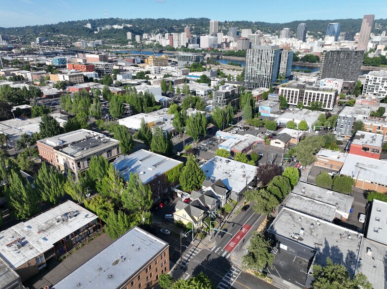 More Photos Of , Portland Multifamily For Sale